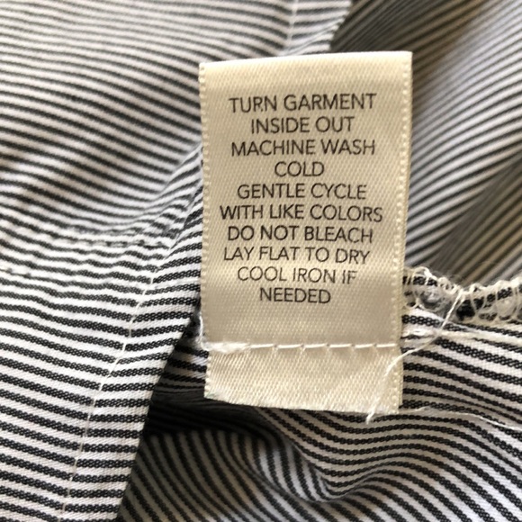 Navy & white pinstripe shirt with diagonal pleated front, M - Picture 4 of 12
